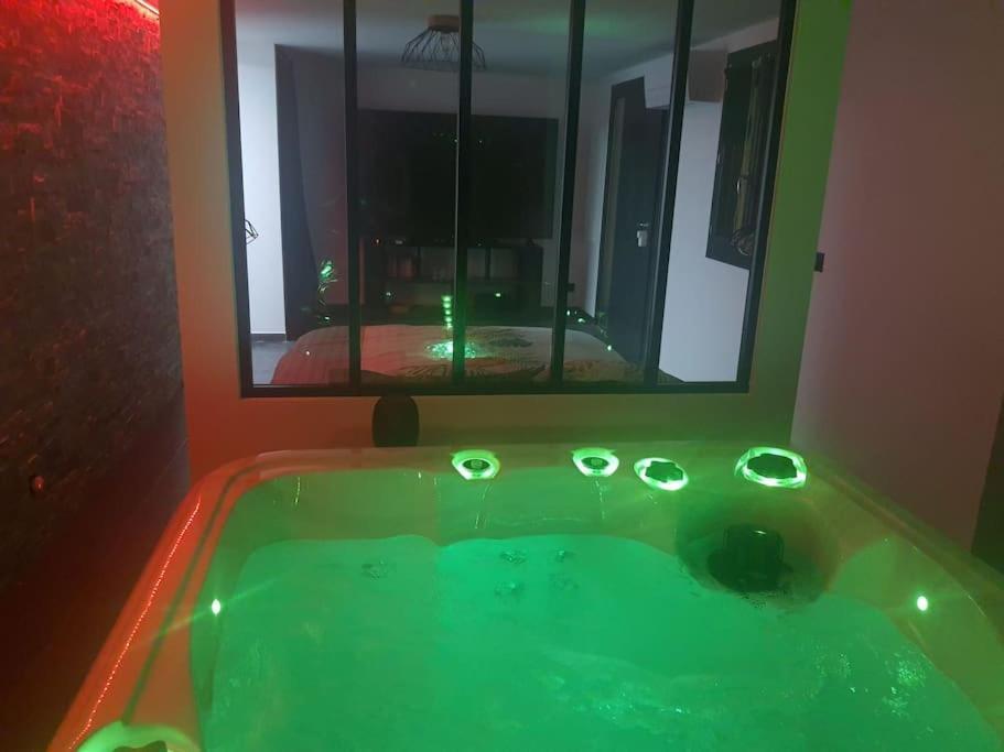 Superbe Appartement Avec Jacuzzi Et Exterieur Perpignan Buitenkant foto